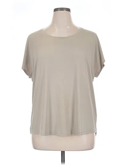 Pre-owned Chico's Short Sleeve T-shirt In Tan