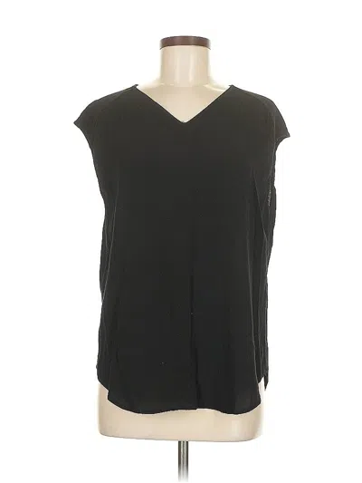 Pre-owned Chico's Sleeveless Blouse In Black