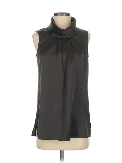 Pre-owned Chico's Sleeveless Blouse In Black