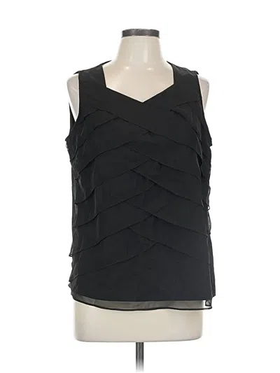 Pre-owned Chico's Sleeveless Blouse In Black