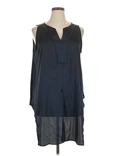 Pre-owned Chico's Sleeveless Blouse In Black