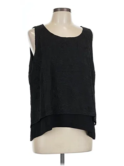 Pre-owned Chico's Sleeveless Blouse In Black
