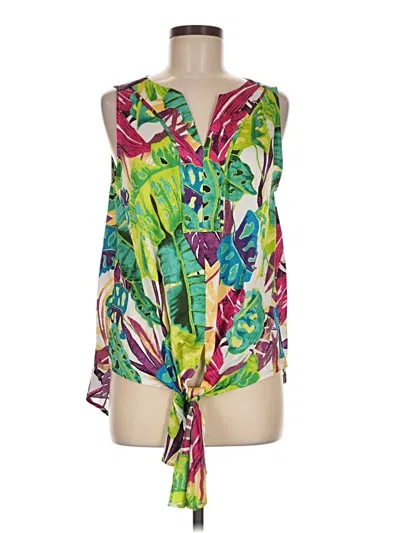 Pre-owned Chico's Sleeveless Blouse In Green