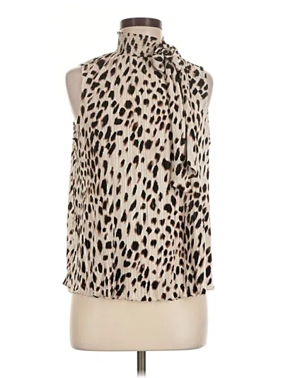 Pre-owned Chico's Sleeveless Blouse In Ivory