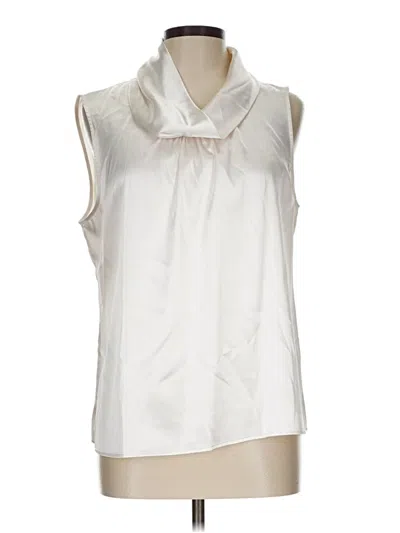 Pre-owned Chico's Sleeveless Blouse In Ivory