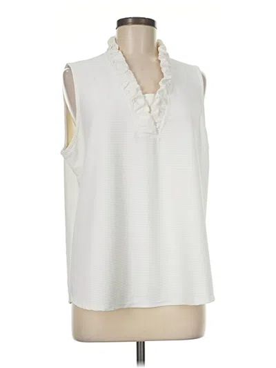 Pre-owned Chico's Sleeveless Blouse In Ivory