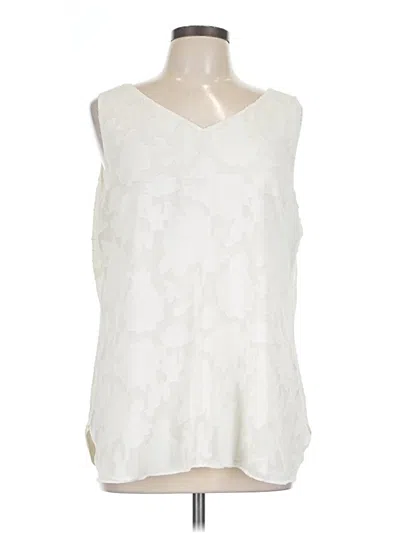 Pre-owned Chico's Sleeveless Blouse In Ivory