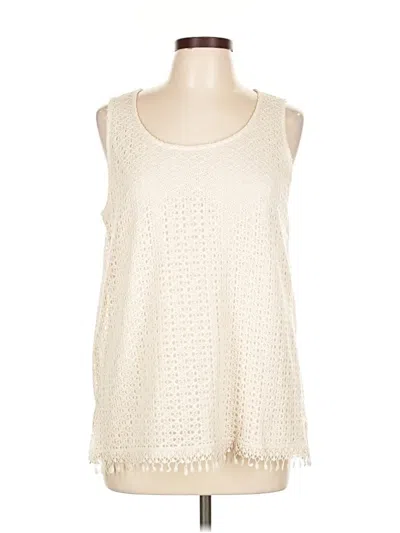 Pre-owned Chico's Sleeveless Blouse In White