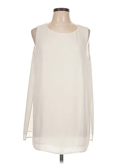 Pre-owned Chico's Sleeveless Blouse In White