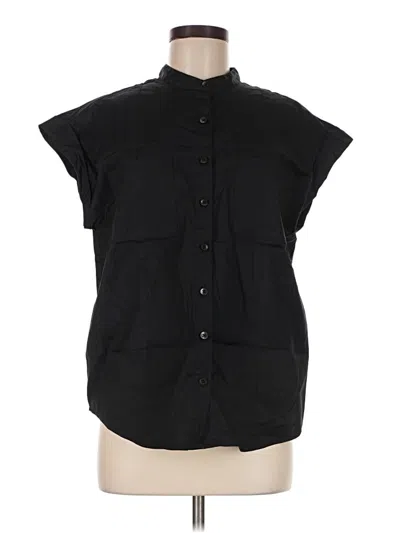Pre-owned Chico's Sleeveless Button Down Shirt In Black