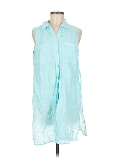 Pre-owned Chico's Sleeveless Button Down Shirt In Blue