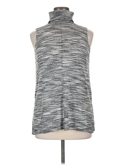 Pre-owned Chico's Sweater Vest In Gray