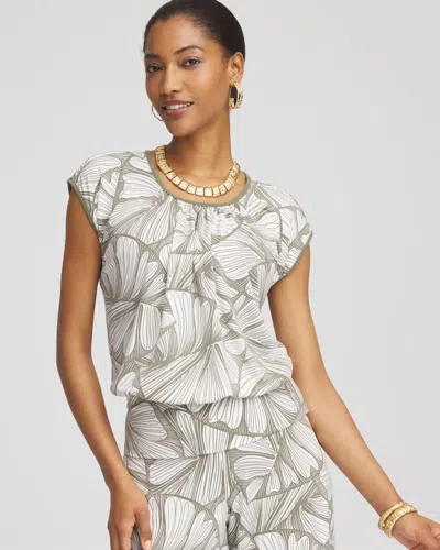 Chico's Travelers Abstract Leaf Print Knit Top In Green