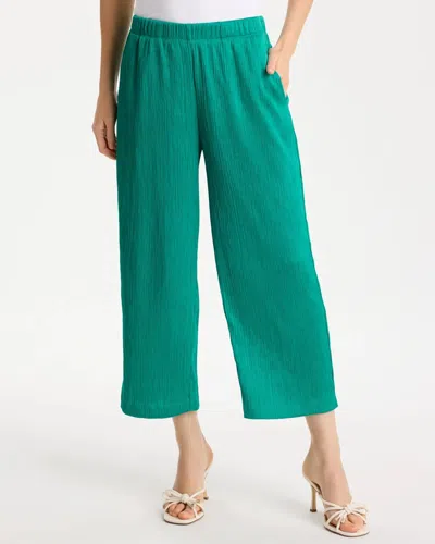 Chico's Travelers™ Crinkle Textured Crop Pants In Topanga Green