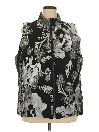 Pre-owned Chico's Vest In Black