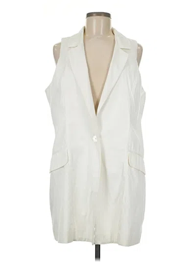 Pre-owned Chico's Vest In White