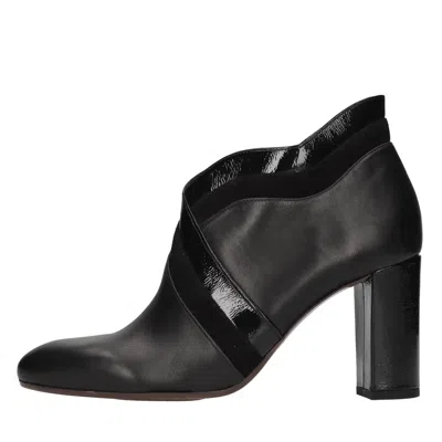 Chie Mihara Boots In Black