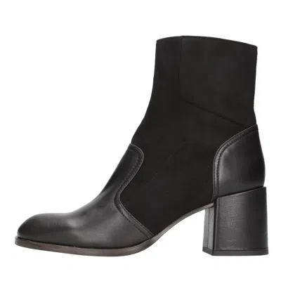Chie Mihara Boots Black In Nero Scuri