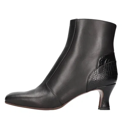 Chie Mihara Boots Black In Nero Scuri