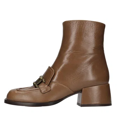 Chie Mihara Boots In Brown