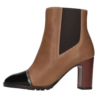 Chie Mihara Boots In Brown
