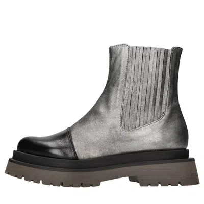 Chie Mihara Boots In Silver
