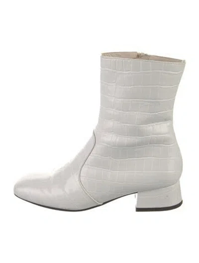 Pre-owned Chie Mihara Embossed Leather Boots In White
