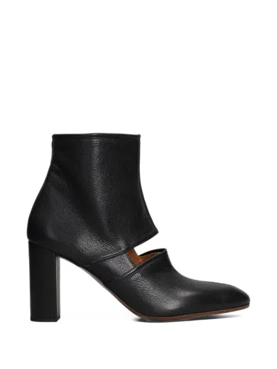 Chie Mihara Eon Cut-out Block-heel Ankle Boots In Black