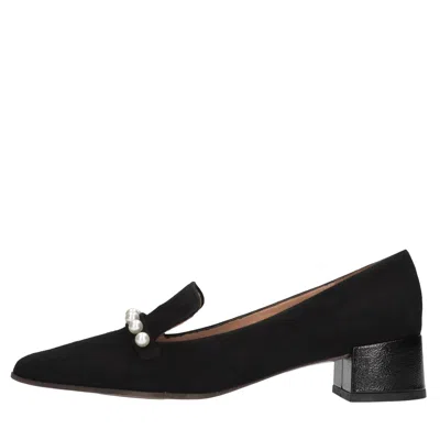 Chie Mihara Flat Shoes In Black