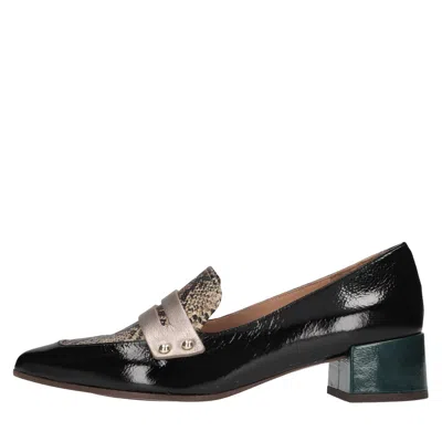 Chie Mihara Flat Shoes In Black