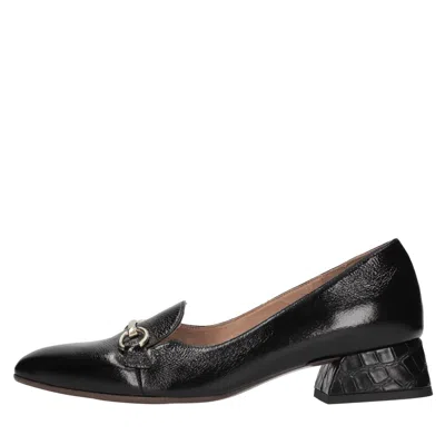Chie Mihara Flat Shoes In Black