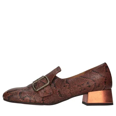 Chie Mihara Flat Shoes In Brown