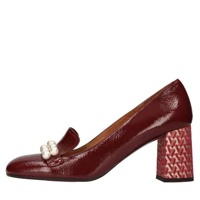 Chie Mihara Flat Shoes In Burgundy