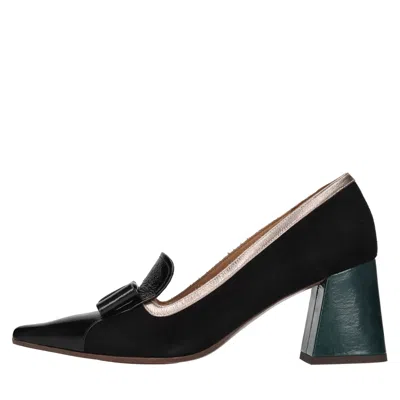 Chie Mihara Flat Shoes In Black