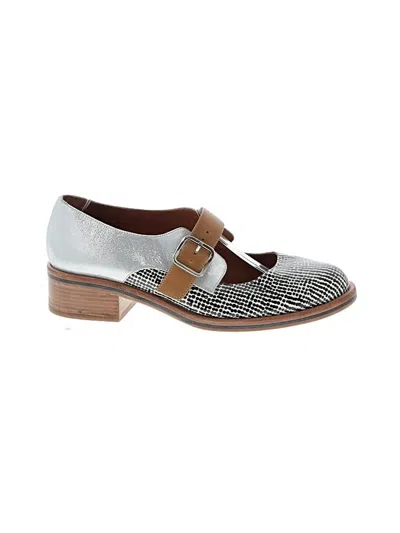 Pre-owned Chie Mihara Heels In Silver
