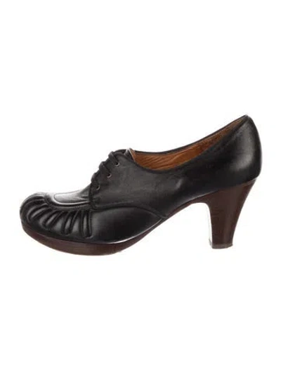 Pre-owned Chie Mihara Leather Colorblock Pattern Pumps In Black