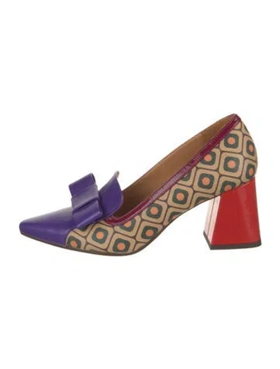 Pre-owned Chie Mihara Leather Printed Pumps In Multi