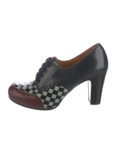 Pre-owned Chie Mihara Leather Pumps In Black