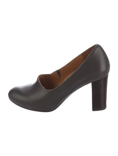 Pre-owned Chie Mihara Leather Pumps In Multi