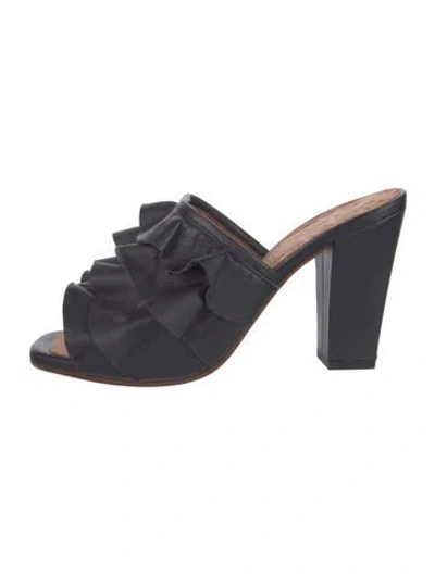 Pre-owned Chie Mihara Leather Sandals In Blue
