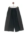 Chie Mihara Pleated Zipper Shorts In Black