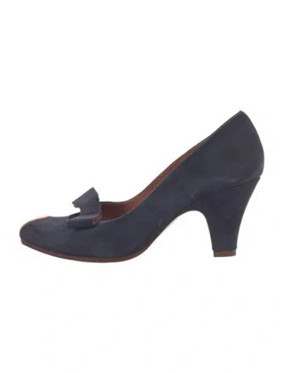 Pre-owned Chie Mihara Suede Pumps In Blue