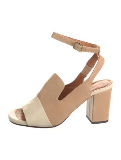 Pre-owned Chie Mihara Suede Sandals In Neutral