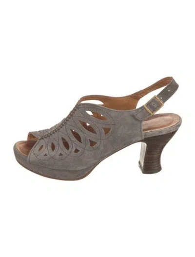 Pre-owned Chie Mihara Suede Slingback Pumps In Grey