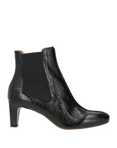 Chie Mihara Woman Ankle Boots Black Size 9 Leather