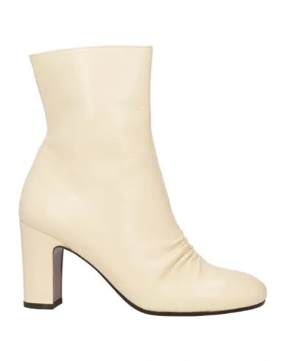 Chie Mihara Woman Ankle Boots Ivory Size 6 Leather In White
