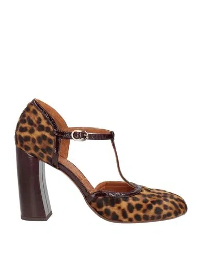 Chie Mihara Woman Pumps Camel Size 9 Leather In Beige