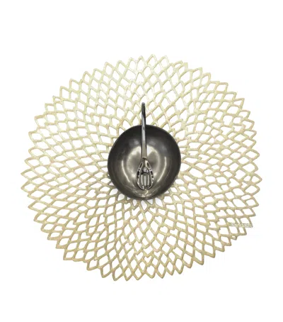 Chilewich Dahlia Round Placemat In Gold