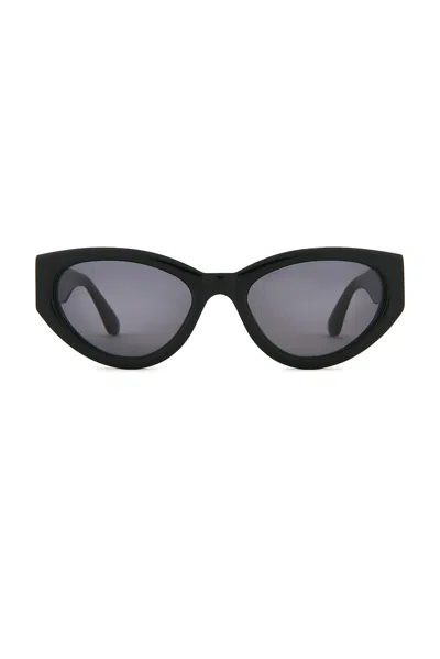 Chimi 06 Sunglasses In Black