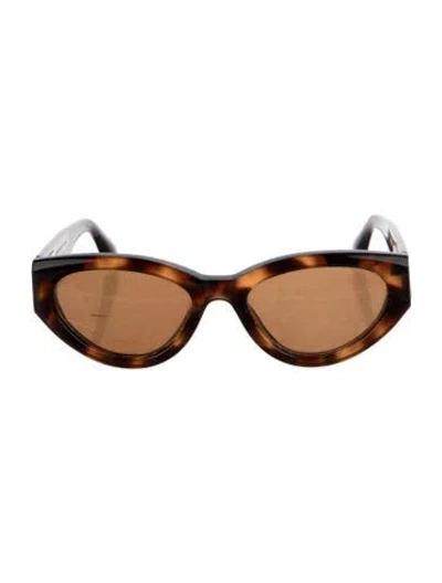 Pre-owned Chimi Cat-eye Tinted Sunglasses In Brown